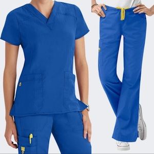 Wonder Wink Wonder Works Everyday Durable Royal Blue Scrubs Outfit Top & Bottoms